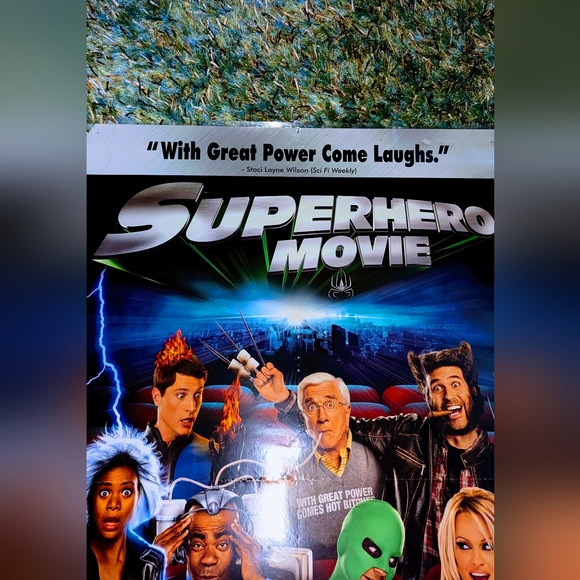 2008 Superhero Video Store Movie Promo Poster Laminated - Picture 2 of 9